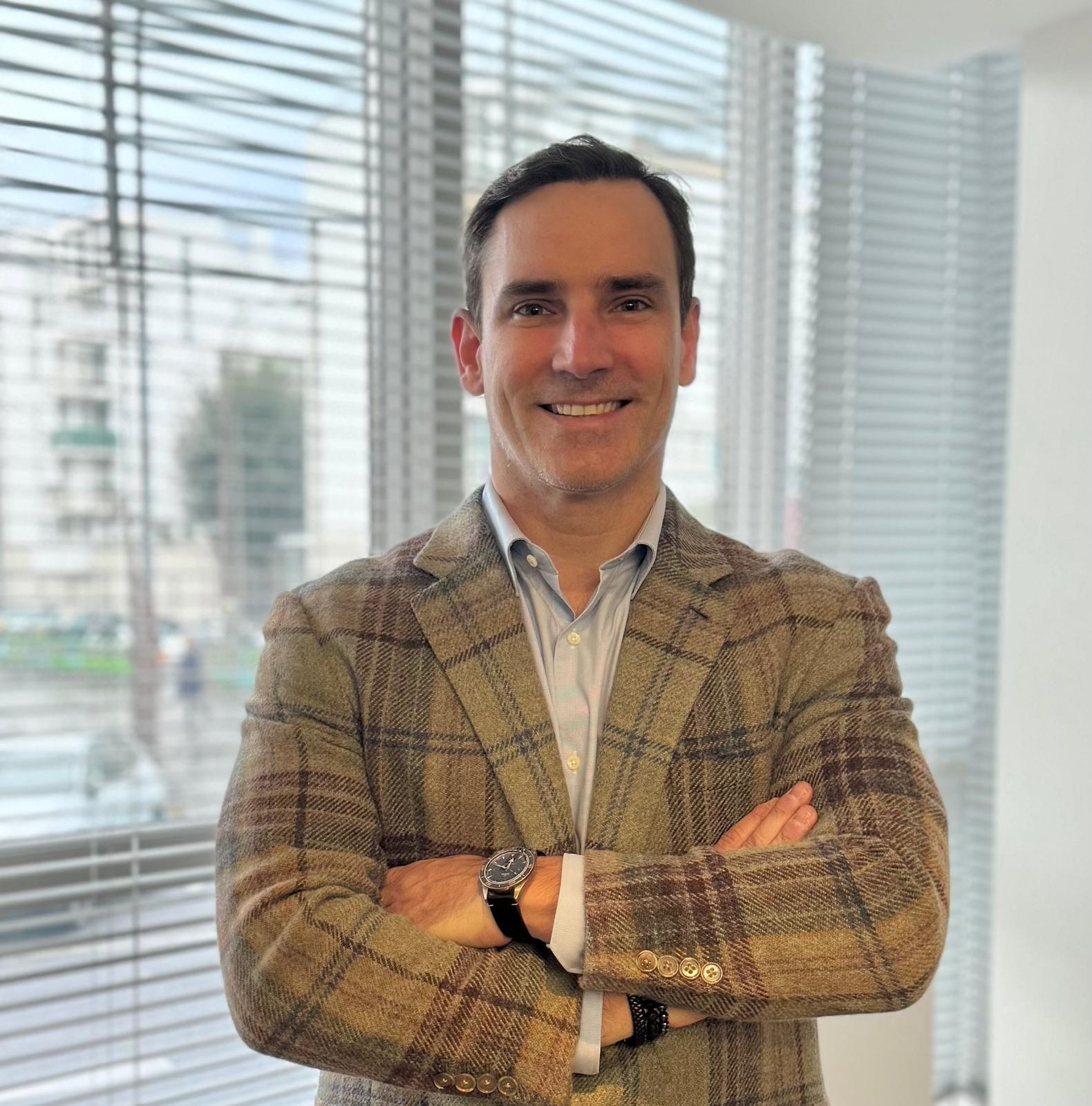 Portrait of Pr. Alexandre Loupy, MD PhD